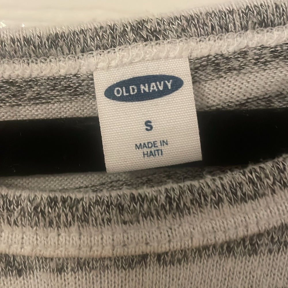 Striped top - Picture 2 of 2